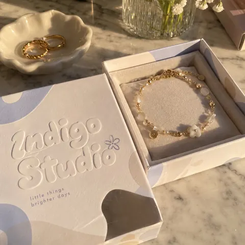 Custom jewelry boxes